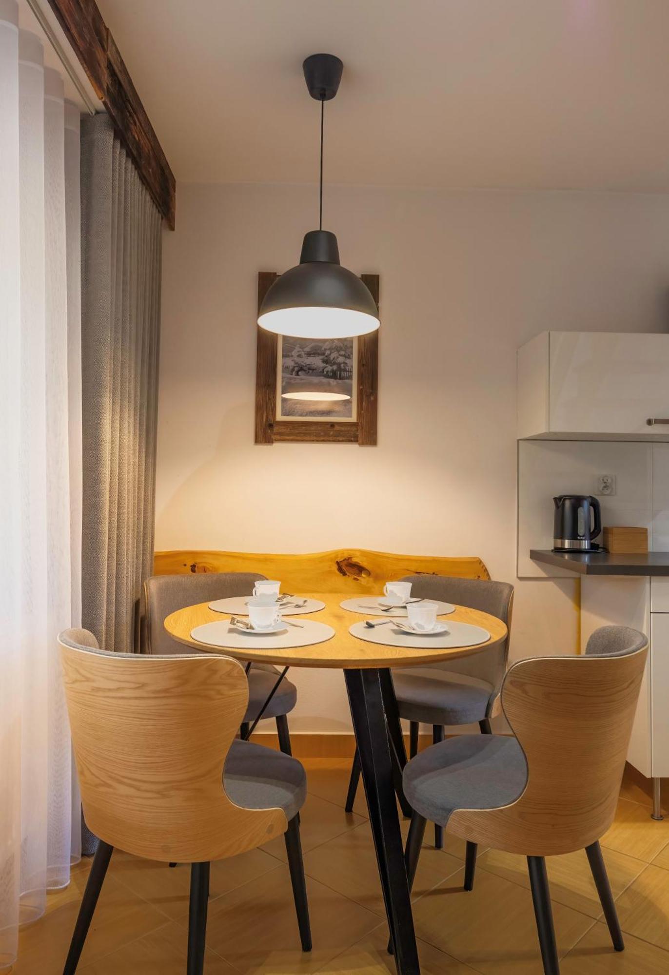 Modrzew Apartment Закопане Екстериор снимка